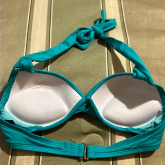 💖 Host Pick💖Bisou Bisou push up bikini top - Picture 2 of 3